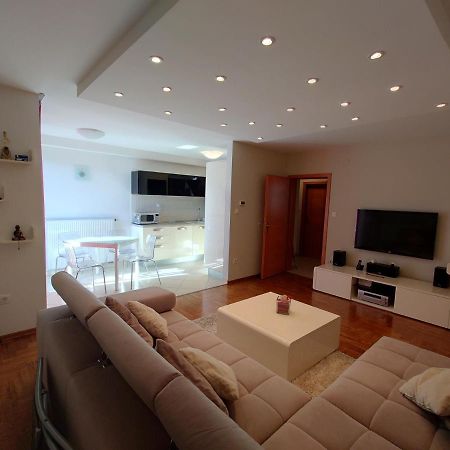 Apartman Mare Nostrum**** Apartman Fiume Kültér fotó